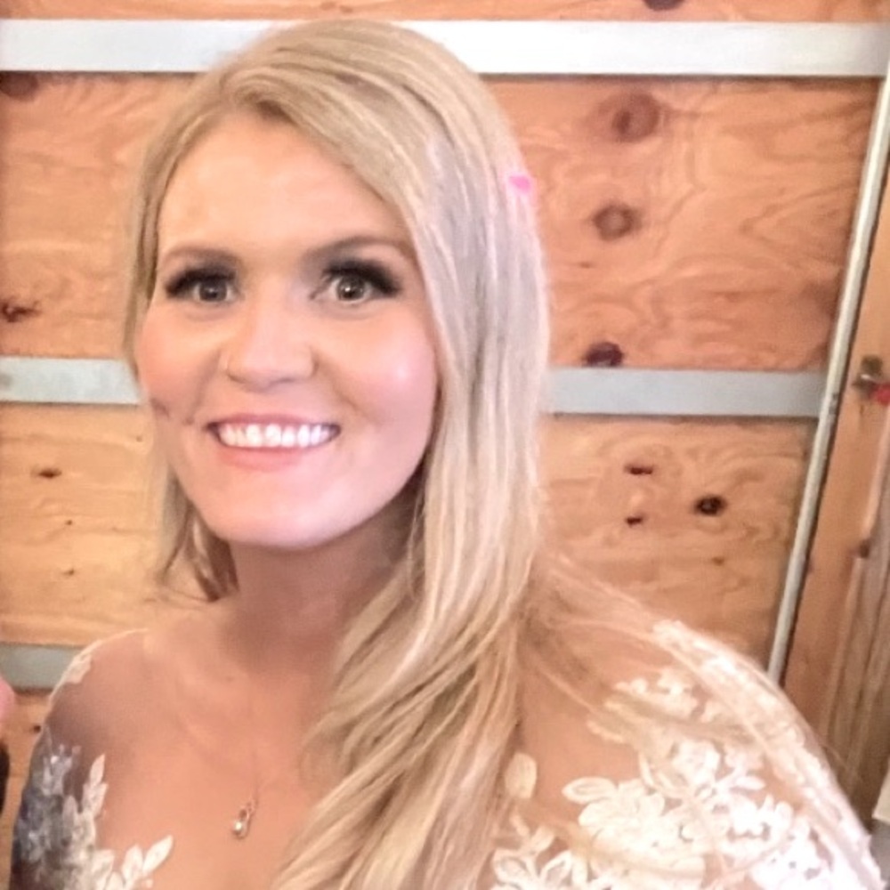 Meet your Posher, Teresa